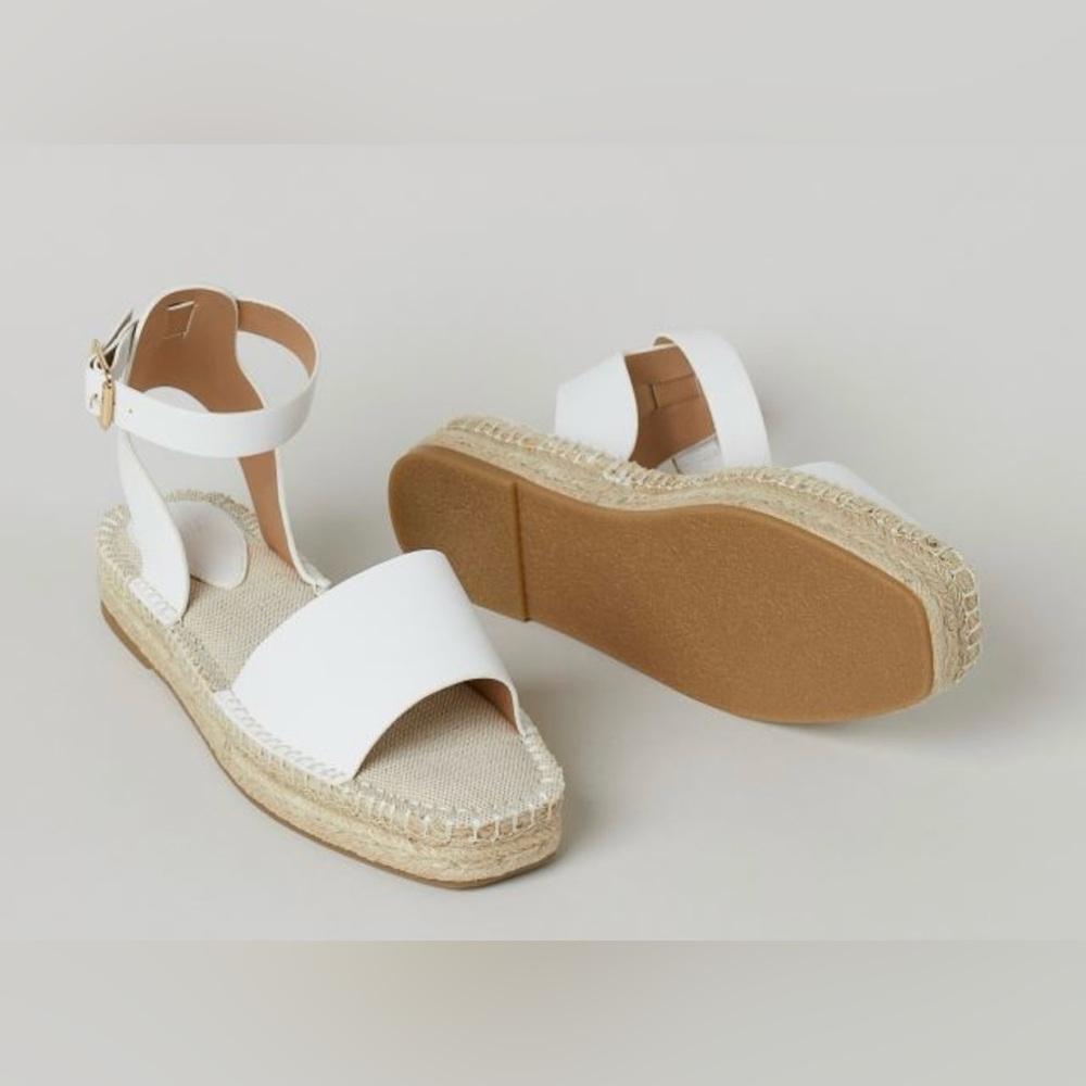 H&M White Espadrille sandals size 7